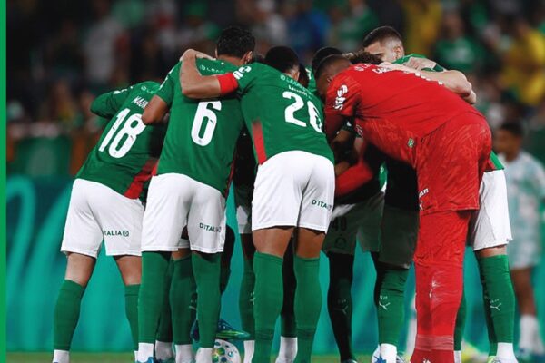 Com show de John Arias, Palmeiras vence o Junior Barranquilla e garante vaga nas oitavas da Libertadores