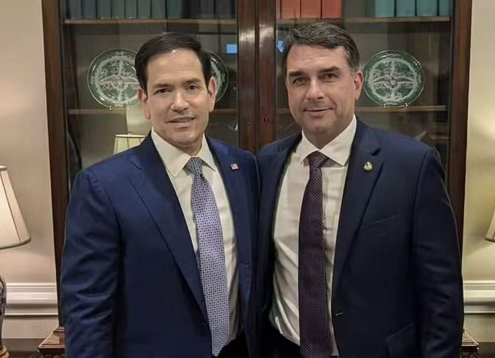 Em Carta, Marco Rubio Agradece Flávio Bolsonaro por Oferecer ‘Equipe de Transição’ aos EUA Caso Seja Eleito