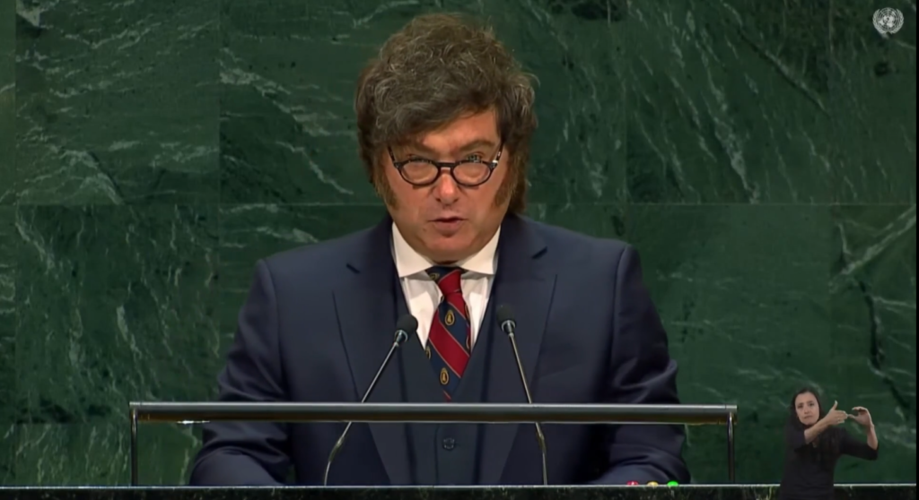 Milei chama ONU de “inútil” e promete agir sobre disputa pelas Malvinas